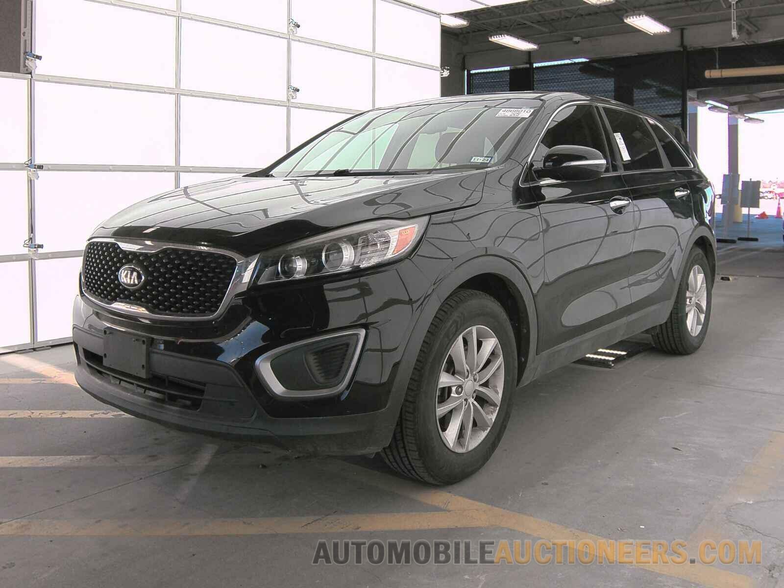 5XYPG4A31GG091083 Kia Sorento 2016