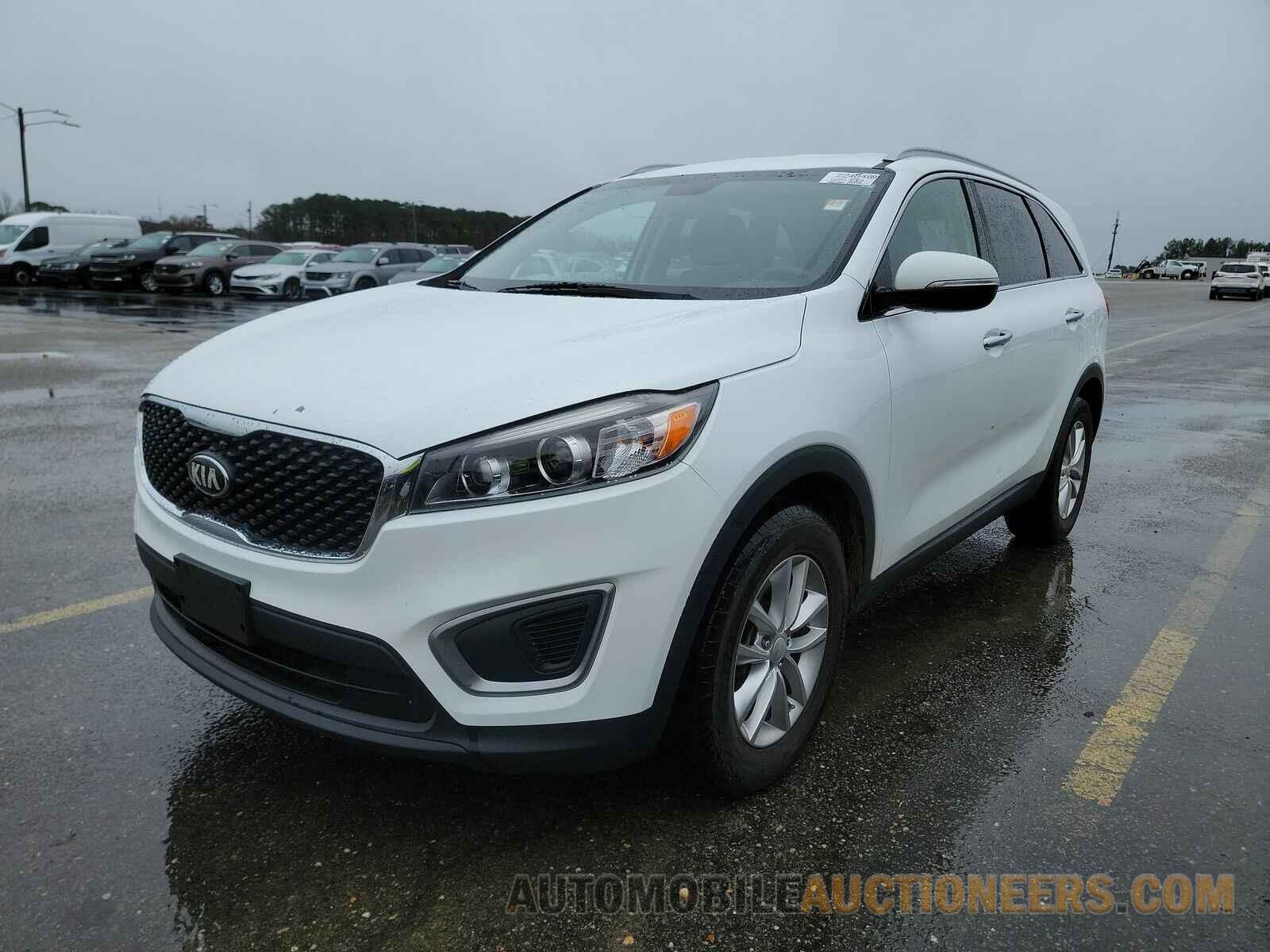 5XYPG4A31GG120761 Kia Sorento 2016