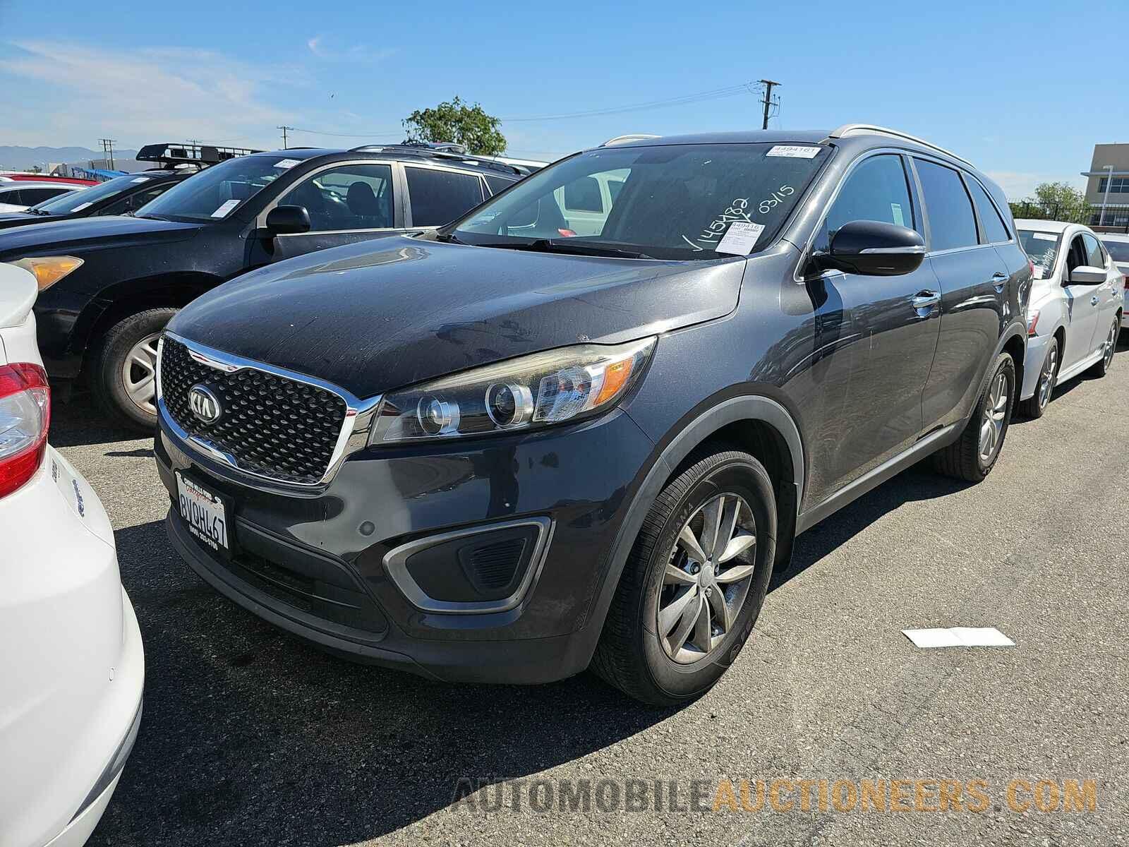 5XYPG4A31GG145482 Kia Sorento 2016