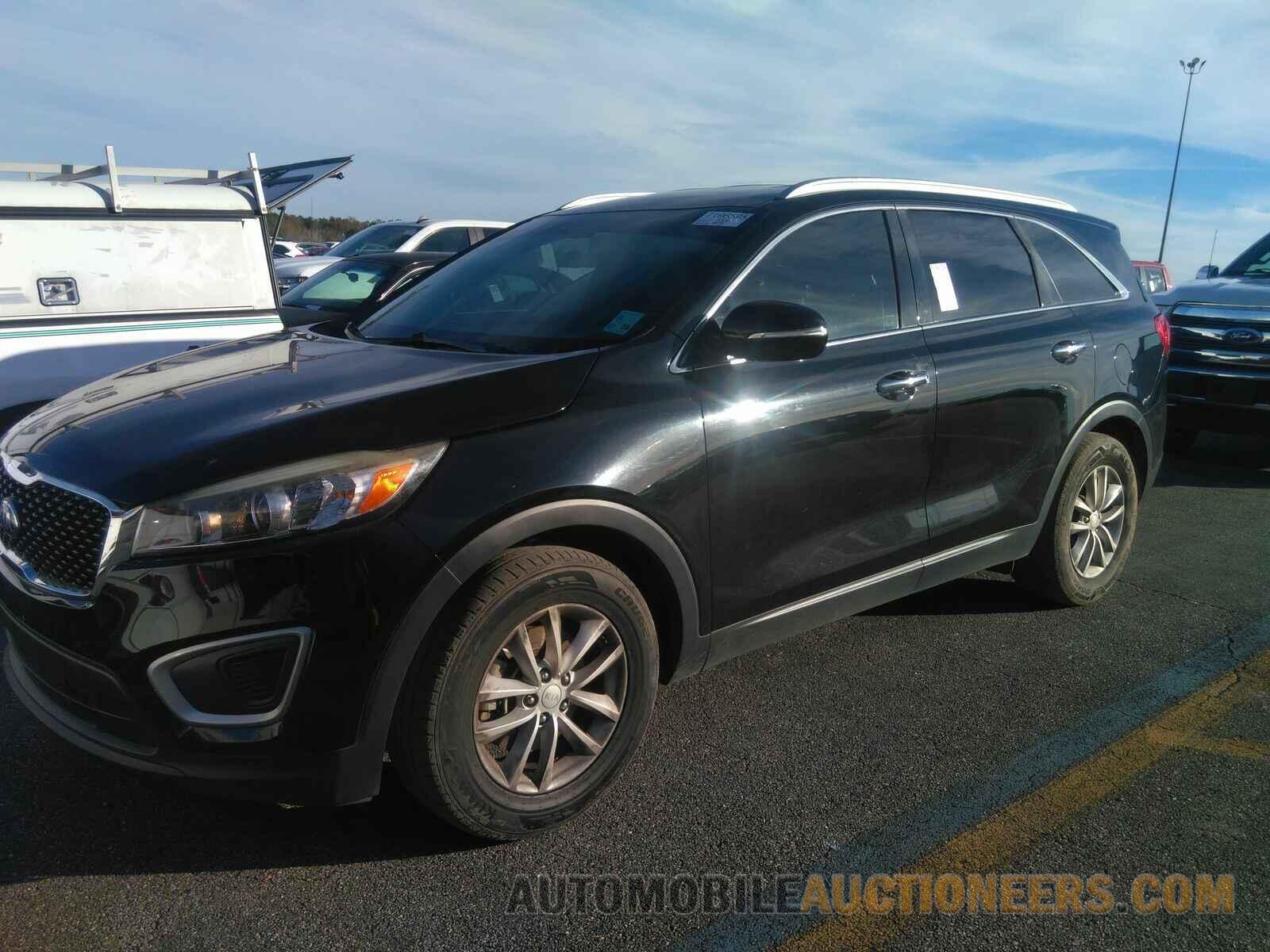 5XYPG4A31HG210509 Kia Sorento 2017