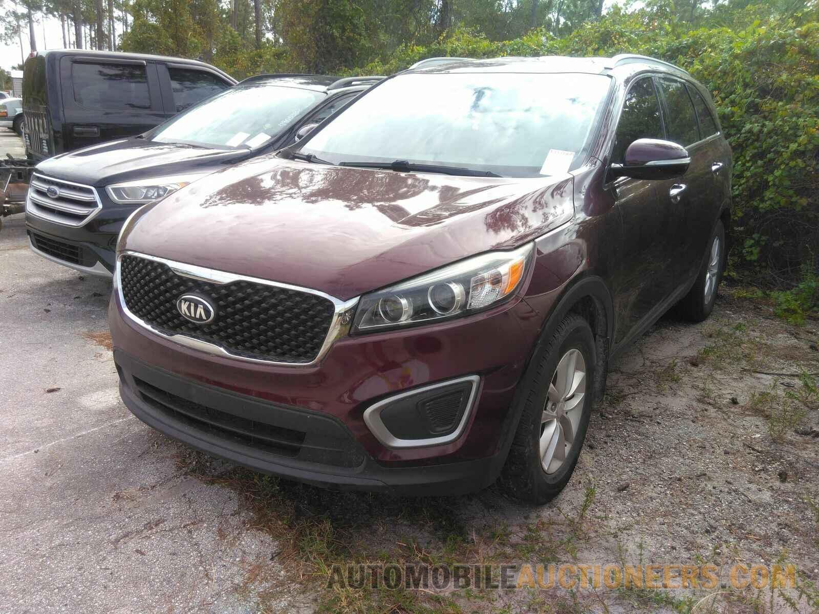 5XYPG4A31HG260715 Kia Sorento 2017