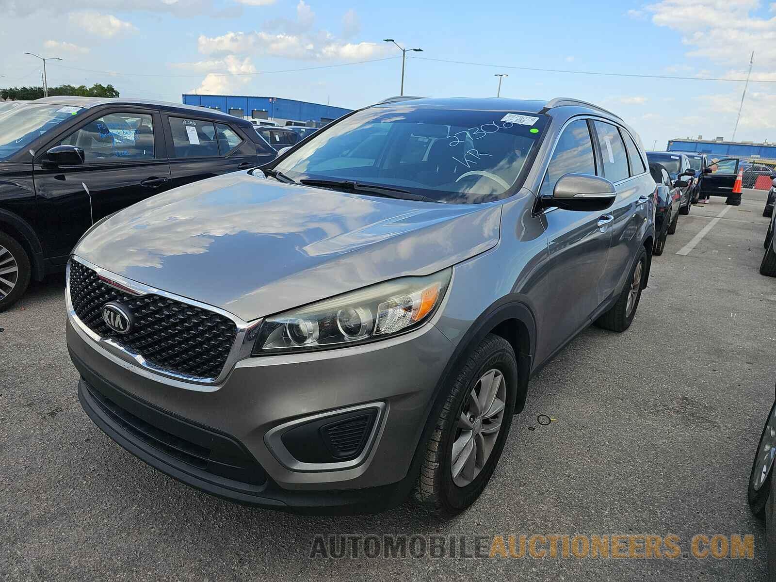 5XYPG4A31HG273061 Kia Sorento 2017