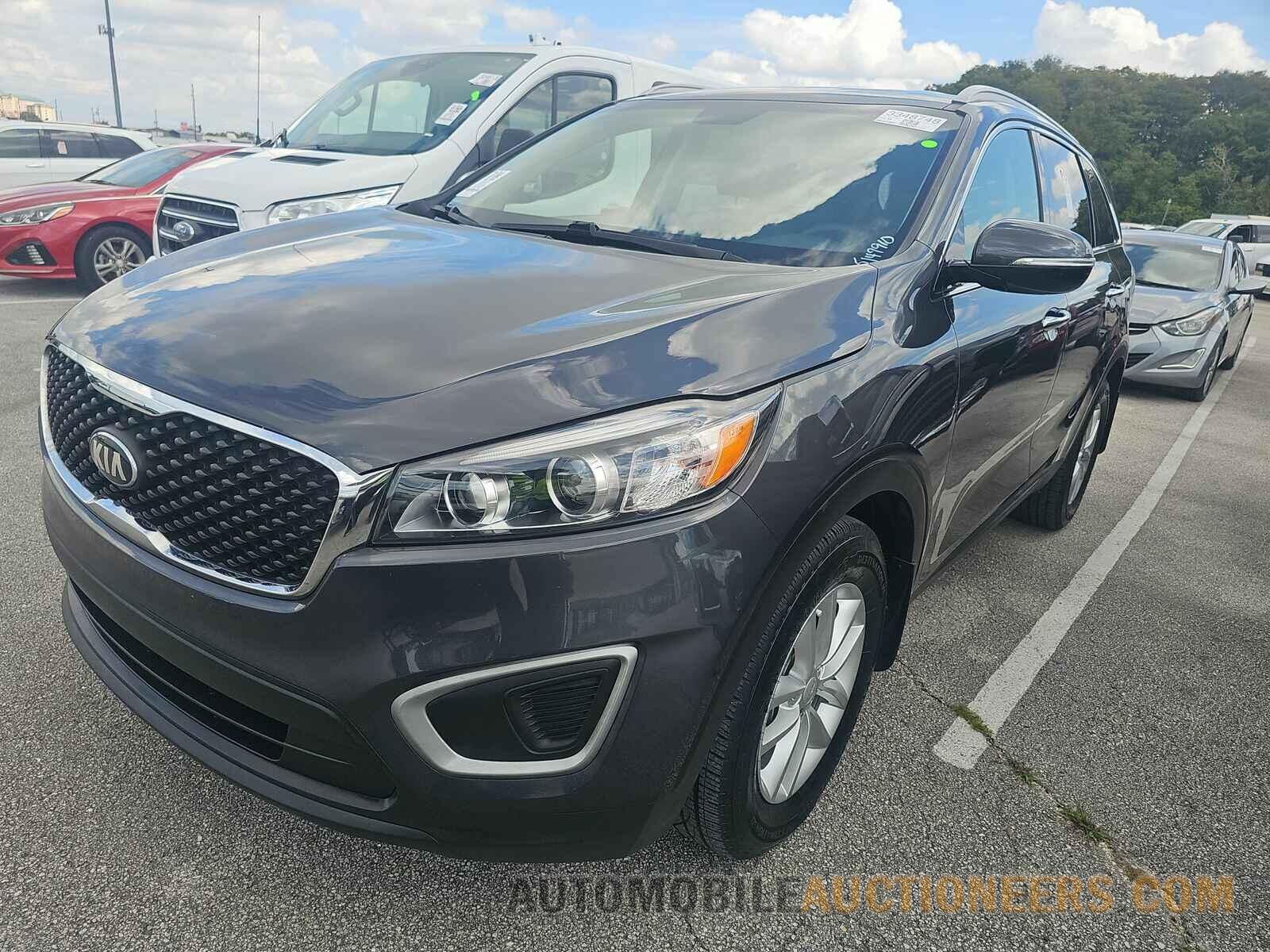 5XYPG4A31JG339856 Kia Sorento 2018