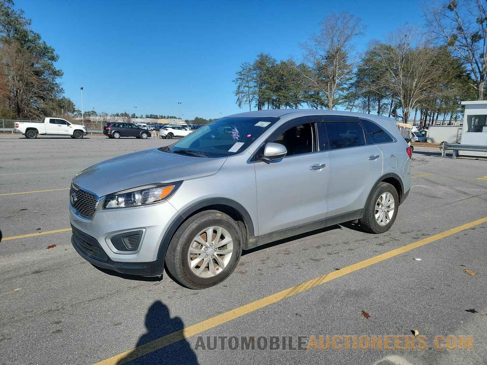 5XYPG4A31JG398180 Kia Sorento 2018