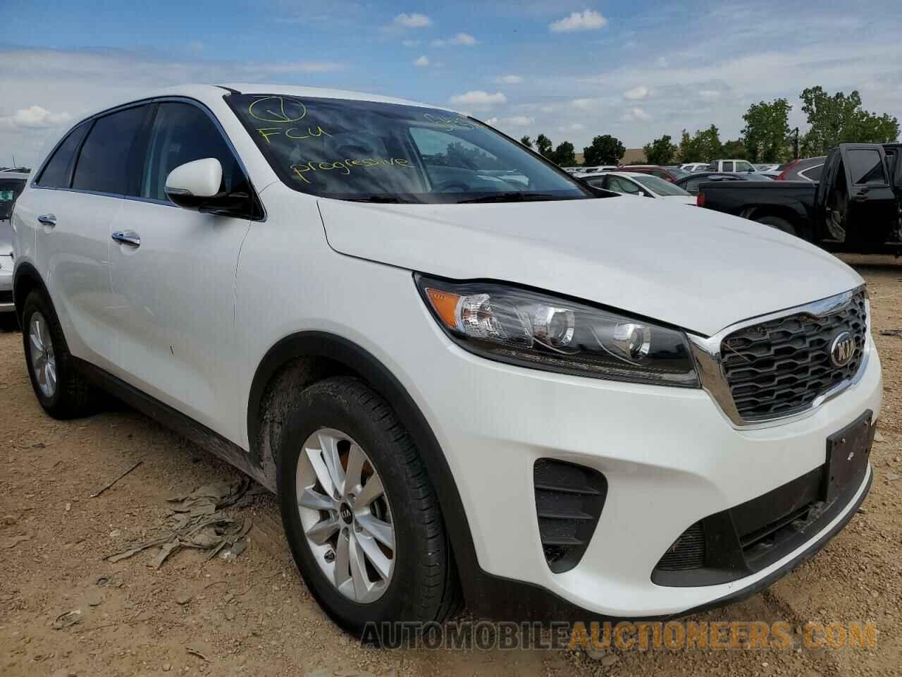 5XYPG4A31KG605863 KIA SORENTO 2019