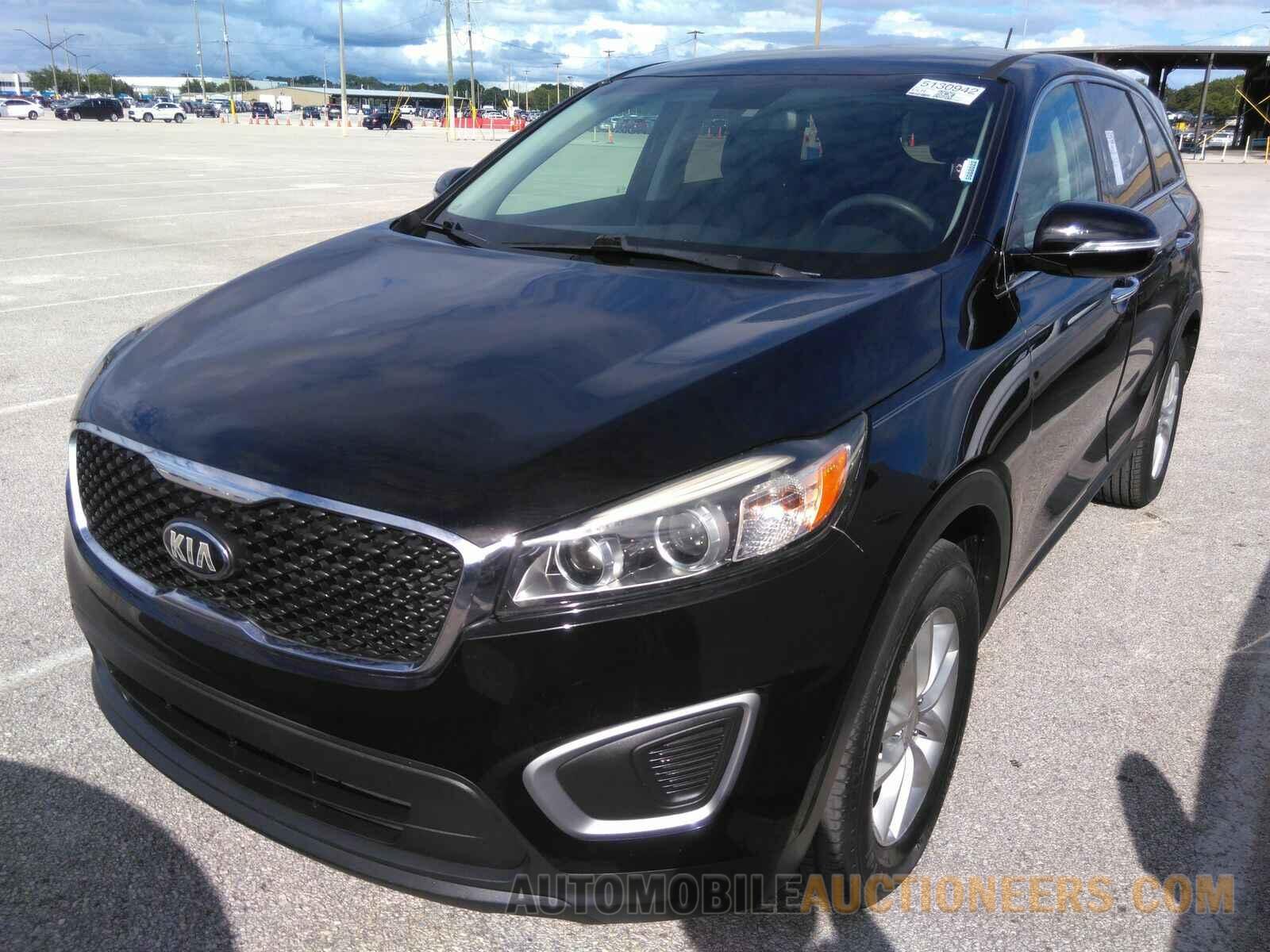 5XYPG4A32GG167586 Kia Sorento 2016