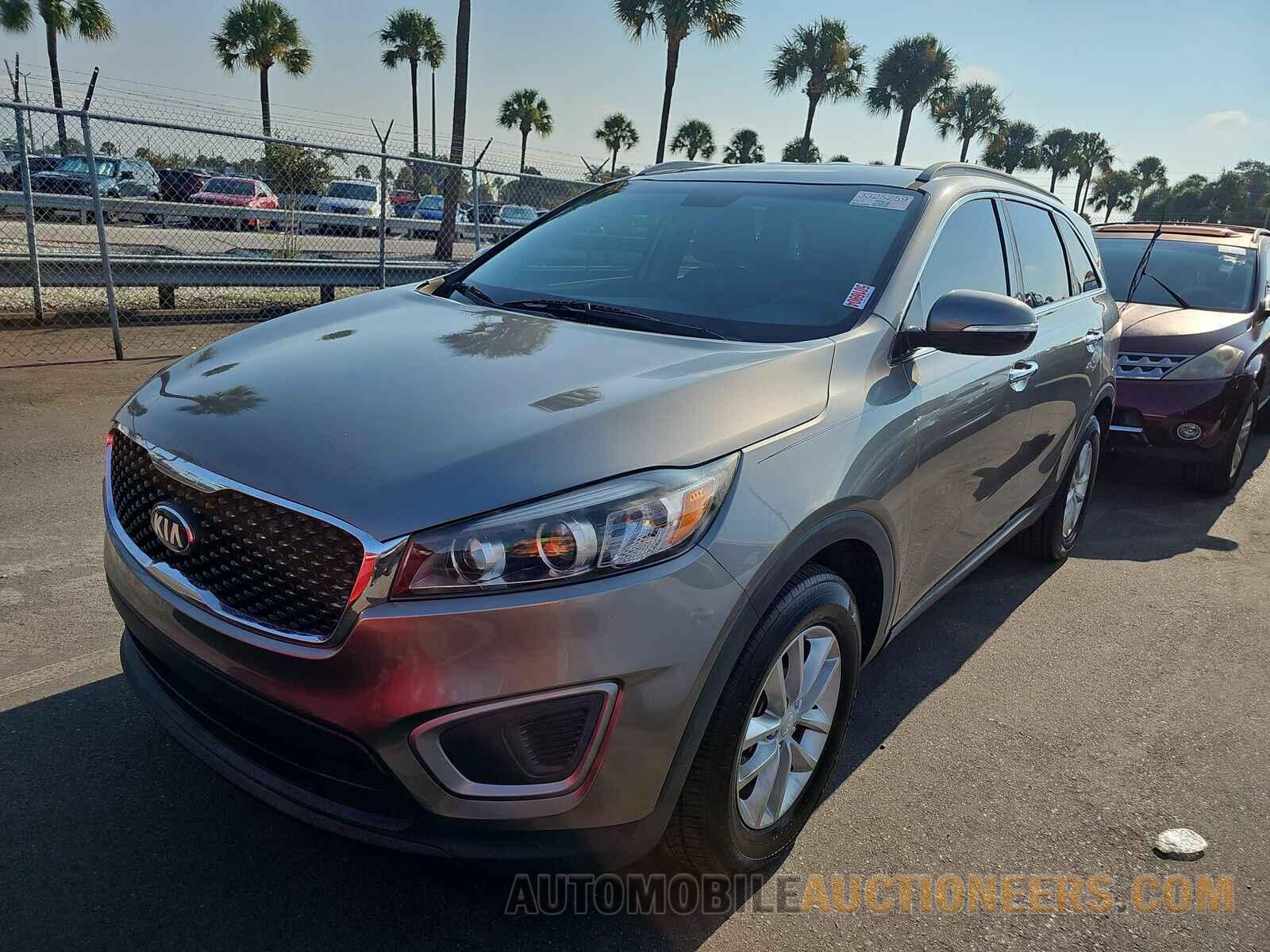 5XYPG4A32HG224094 Kia Sorento 2017