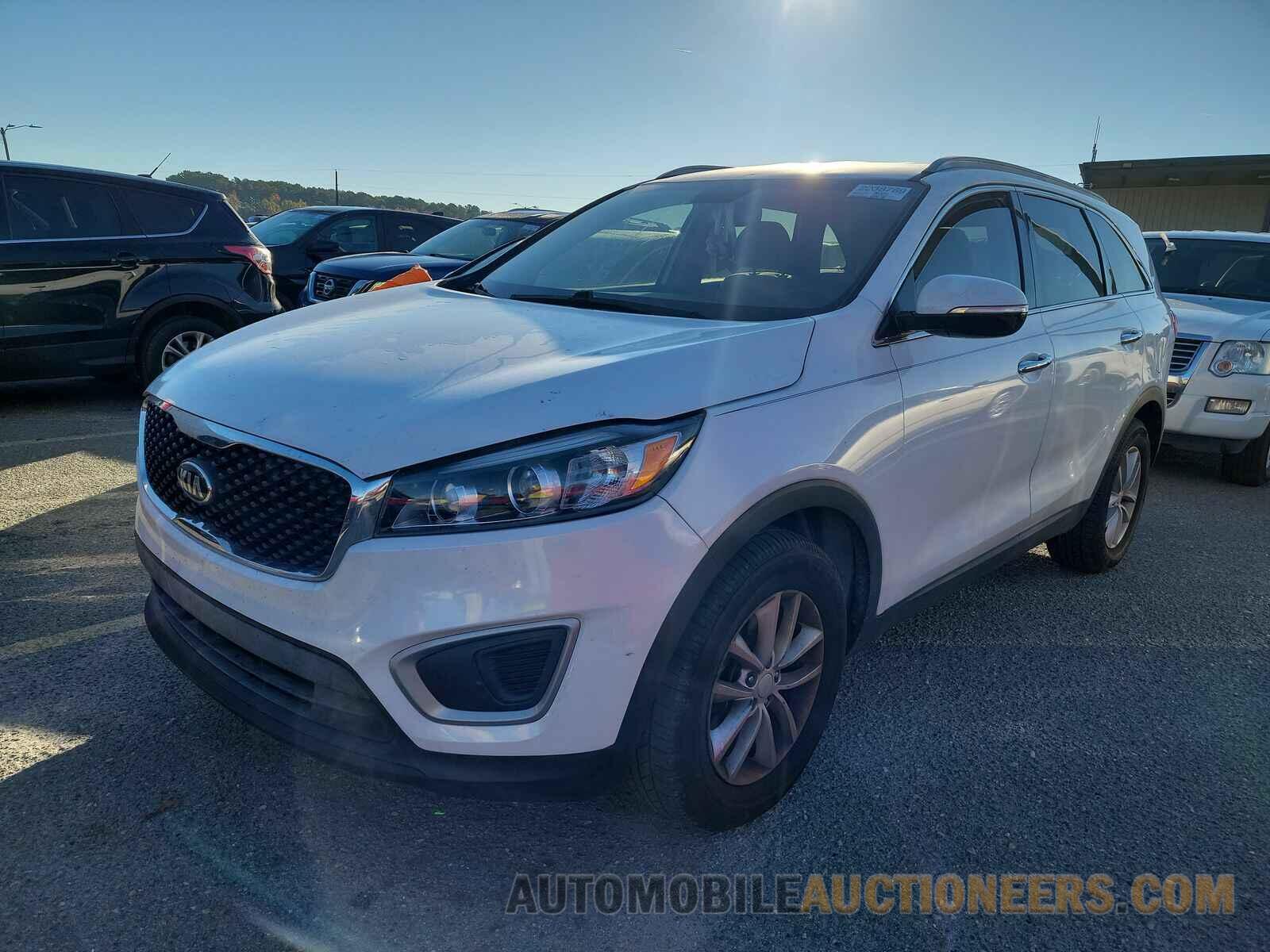 5XYPG4A32JG405539 Kia Sorento 2018