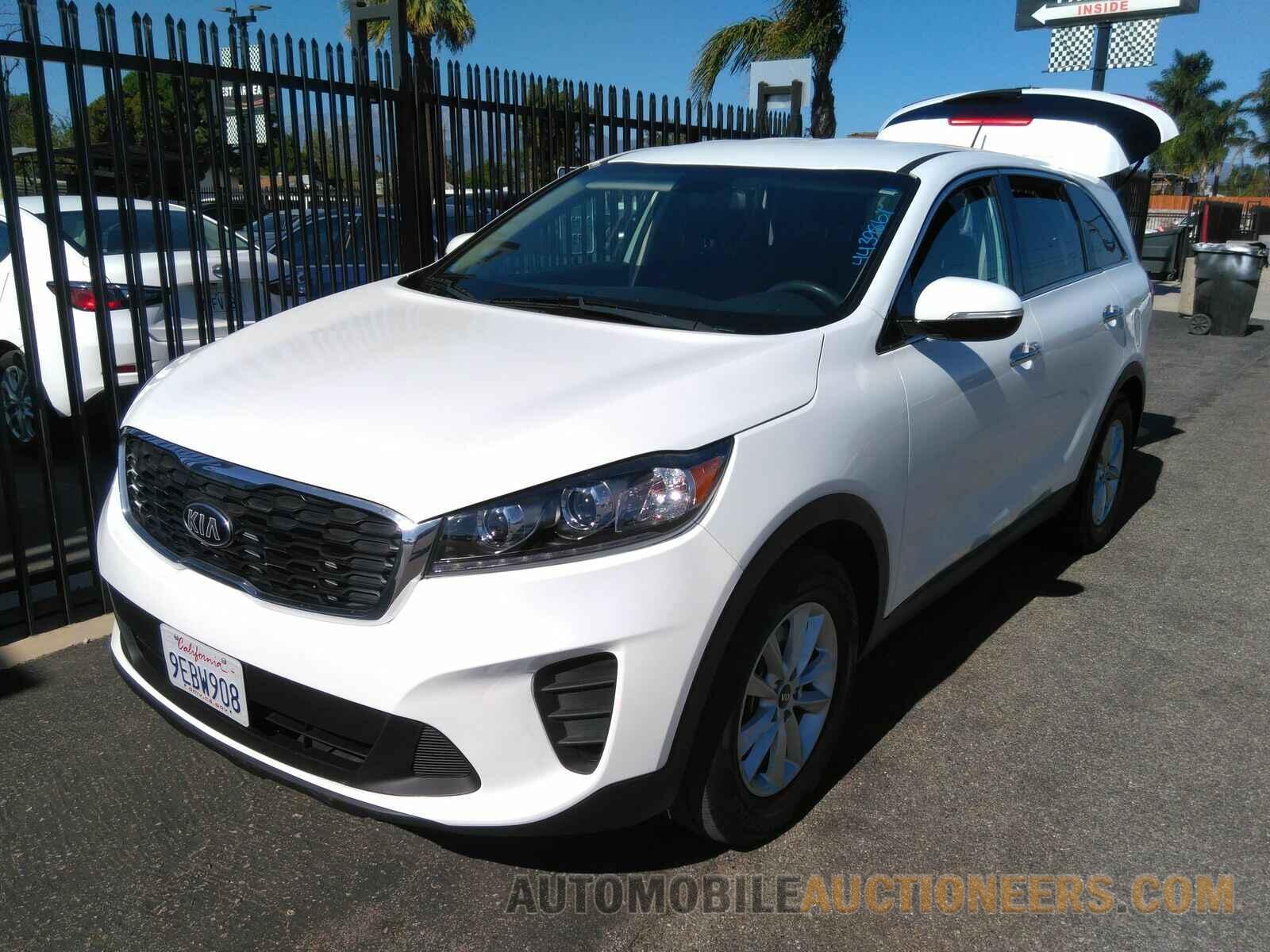 5XYPG4A32KG433729 Kia Sorento 2019