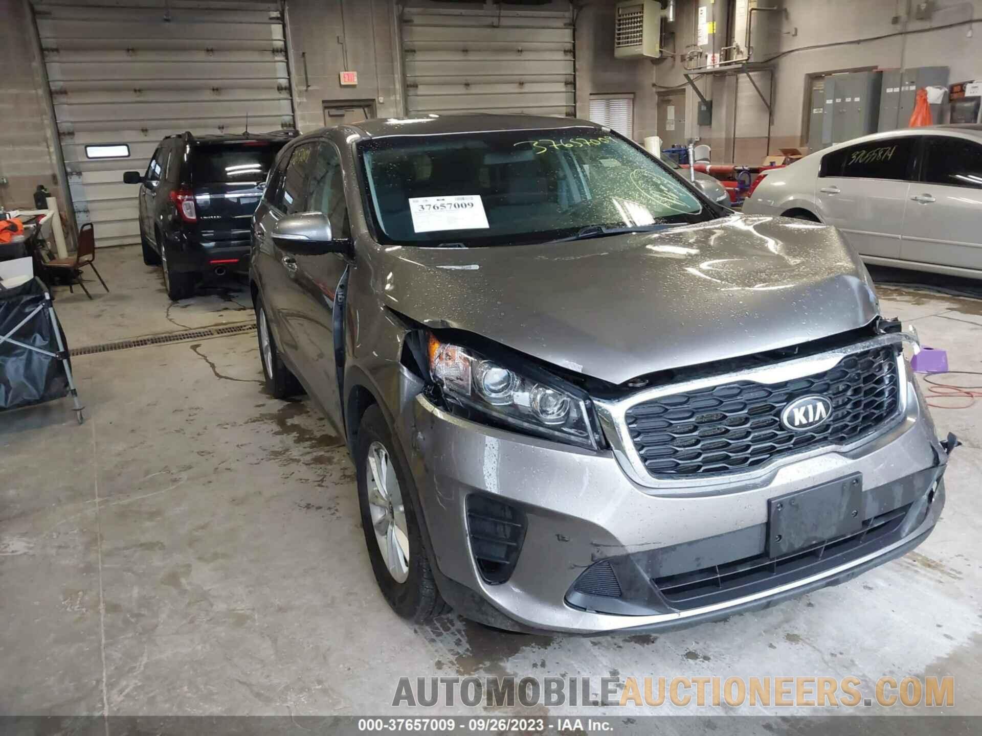 5XYPG4A32KG537542 KIA SORENTO 2019