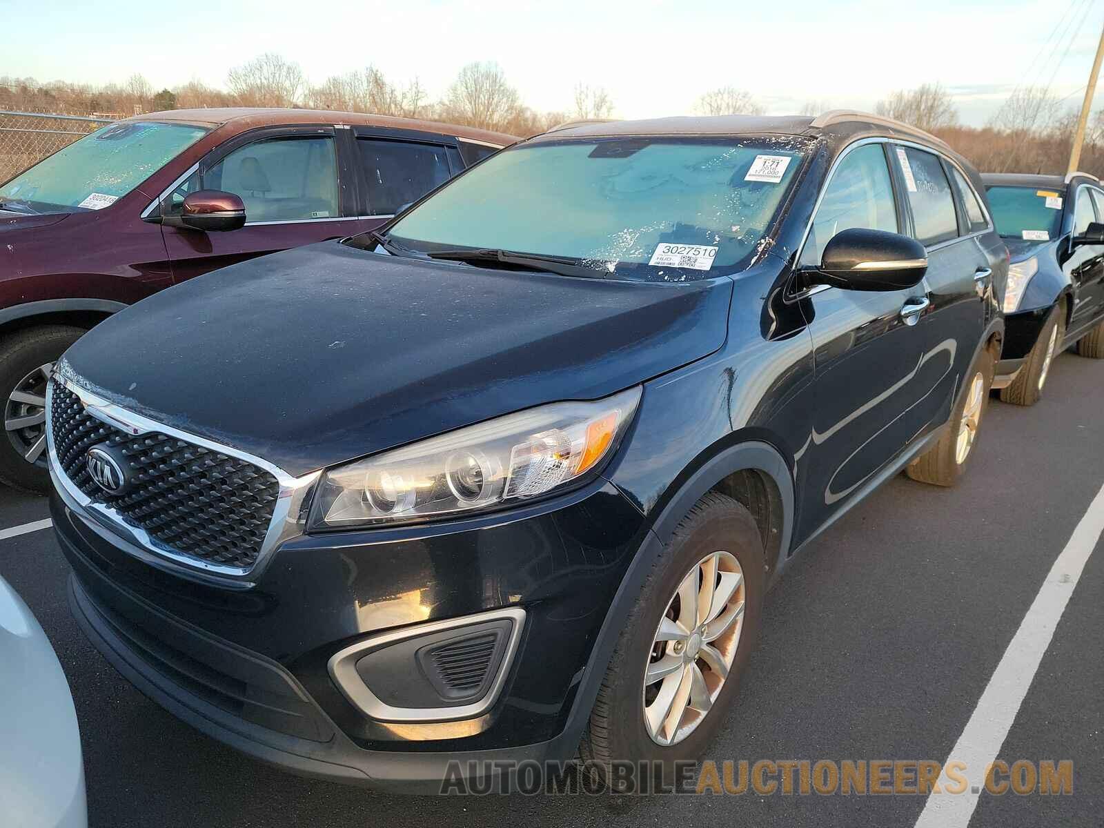 5XYPG4A33GG015753 Kia Sorento 2016