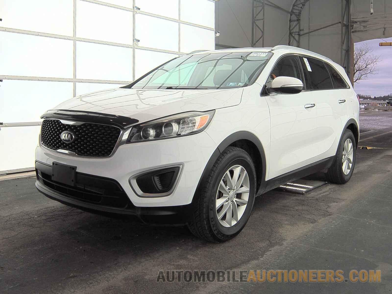 5XYPG4A33GG055105 Kia Sorento 2016