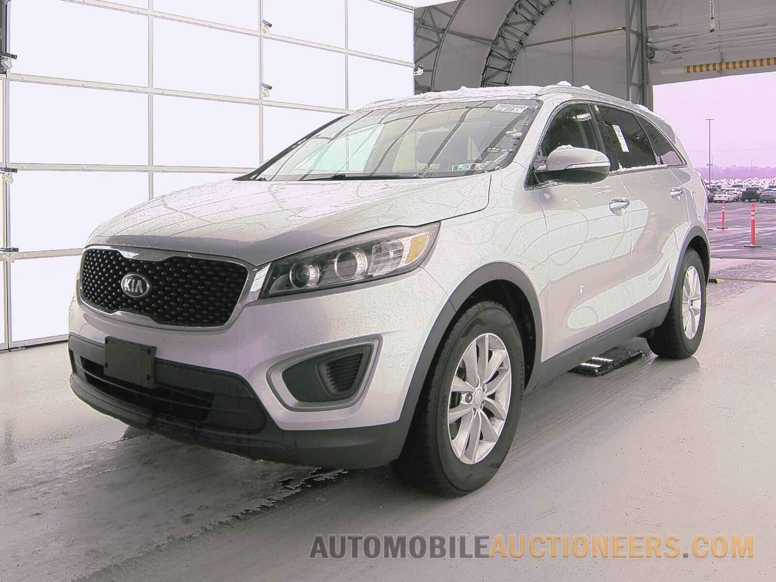 5XYPG4A33GG079985 Kia Sorento 2016