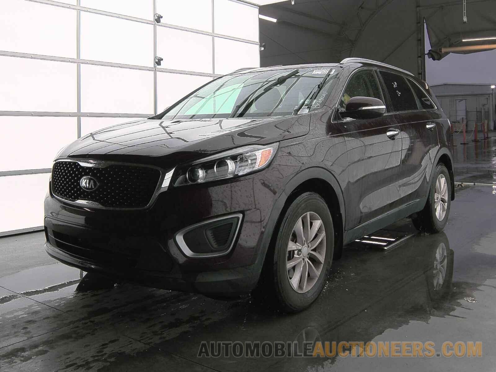 5XYPG4A33GG127744 Kia Sorento 2016