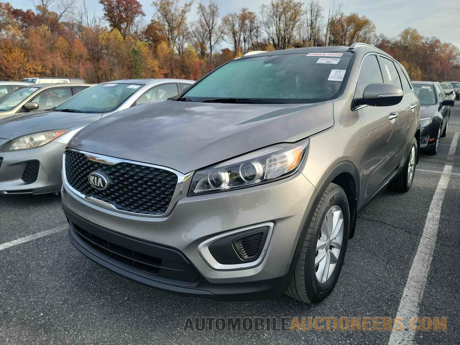 5XYPG4A33JG370946 Kia Sorento 2018