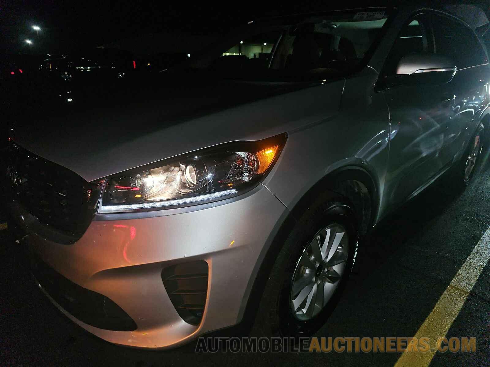 5XYPG4A33KG597877 Kia Sorento 2019