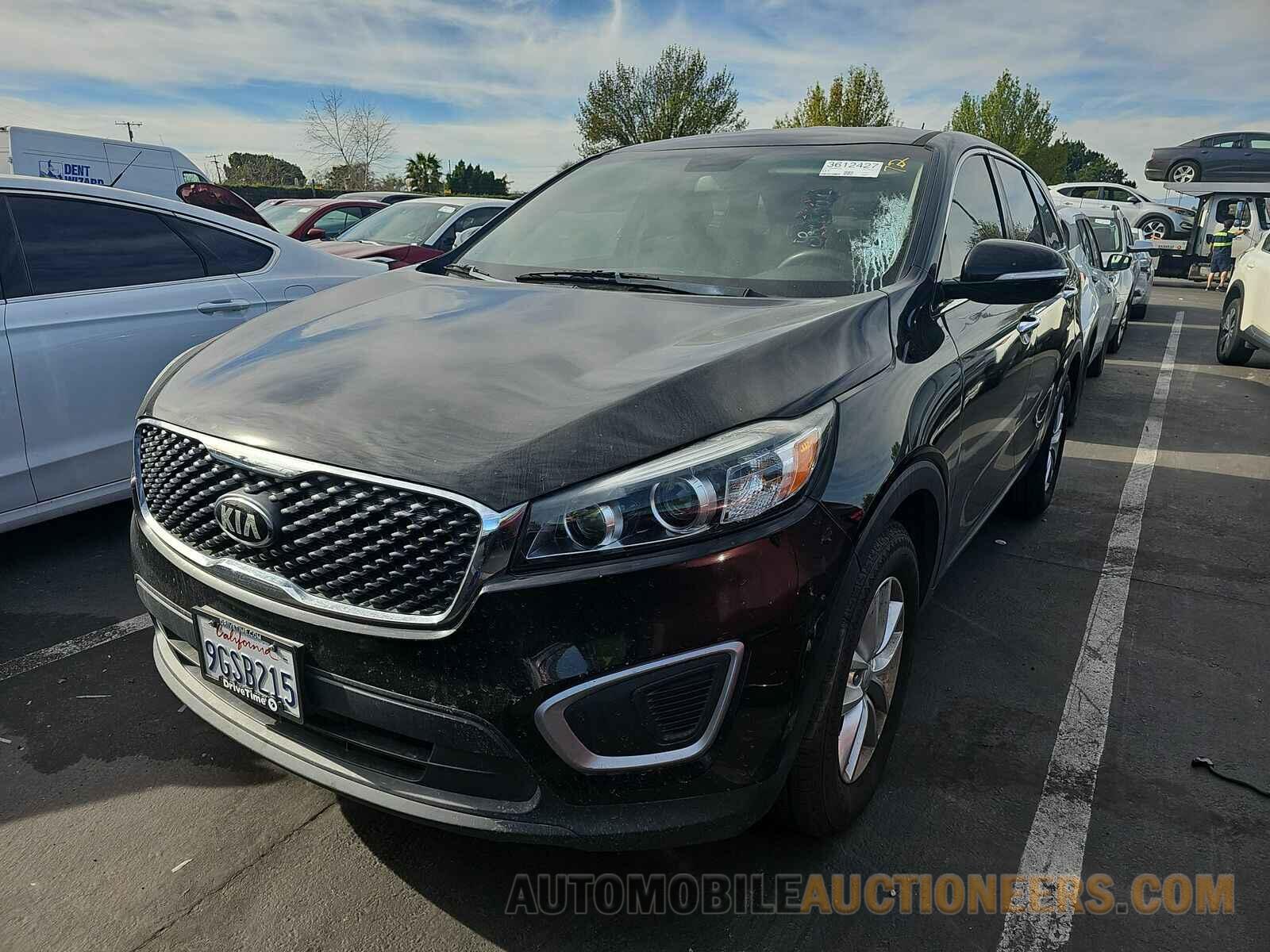 5XYPG4A34HG282708 Kia Sorento 2017