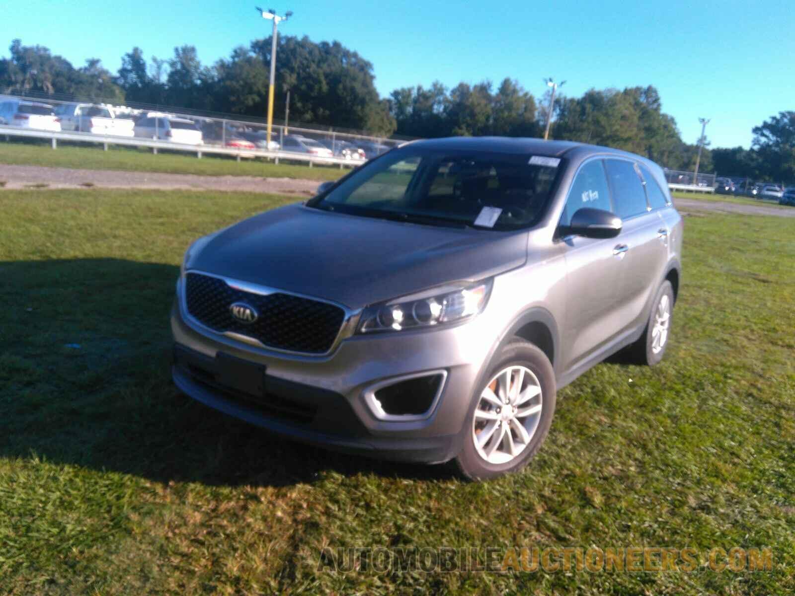 5XYPG4A34JG417417 Kia Sorento 2018