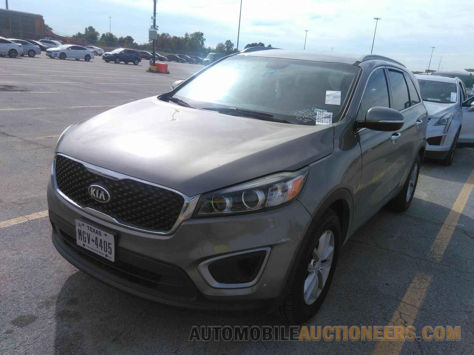 5XYPG4A35GG076814 Kia Sorento 2016