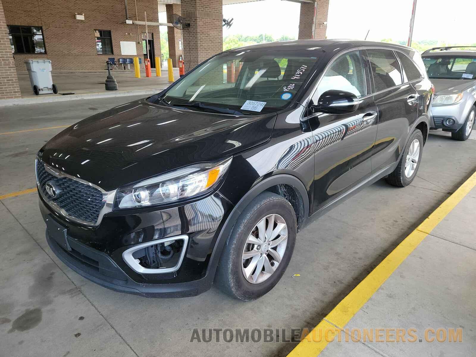 5XYPG4A35JG413571 Kia Sorento 2018