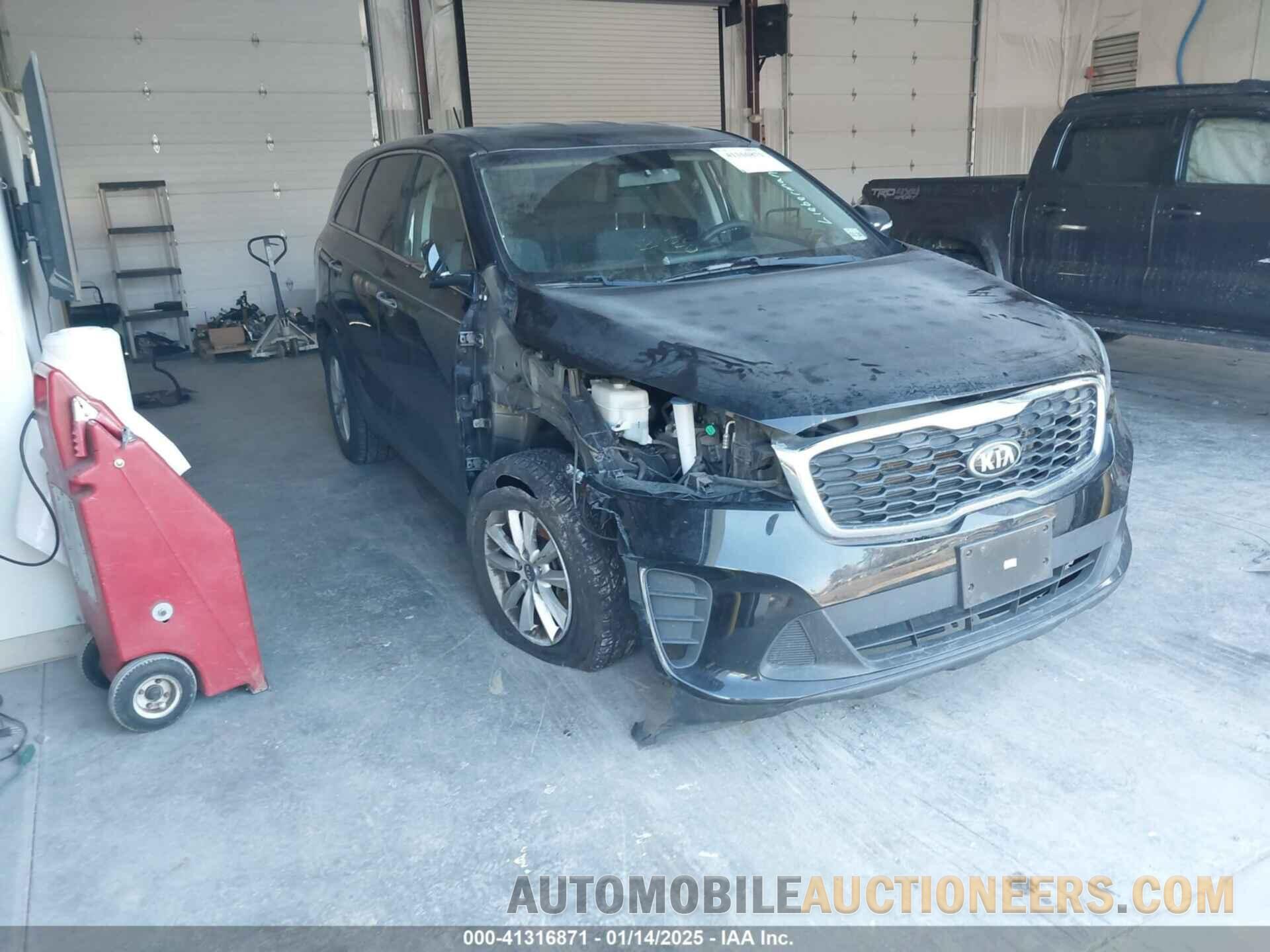 5XYPG4A35KG586766 KIA SORENTO 2019