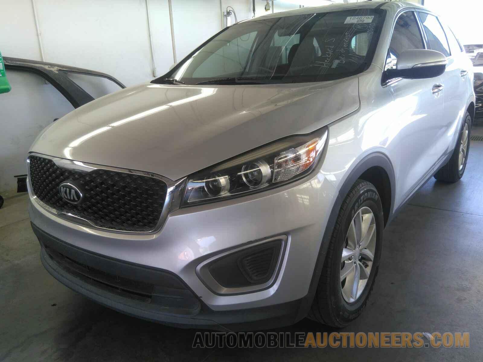 5XYPG4A36GG013950 Kia Sorento 2016