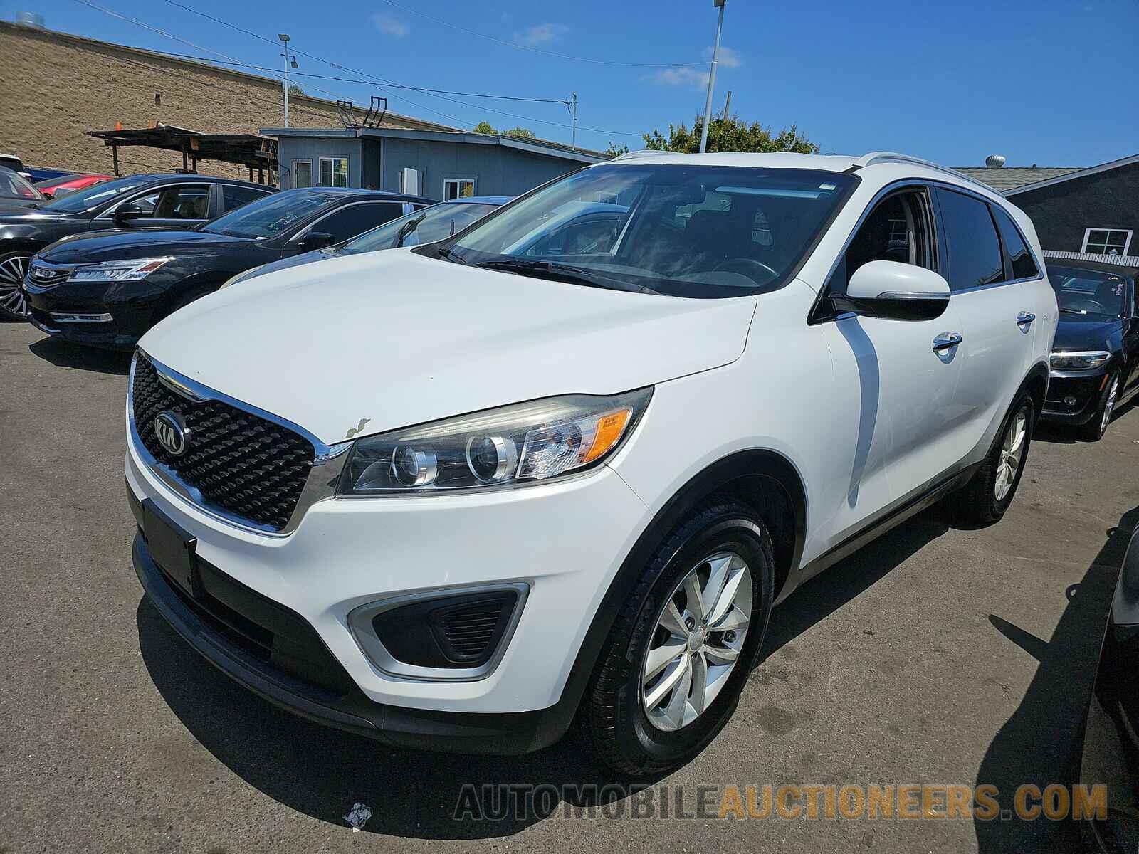 5XYPG4A36GG101817 Kia Sorento 2016