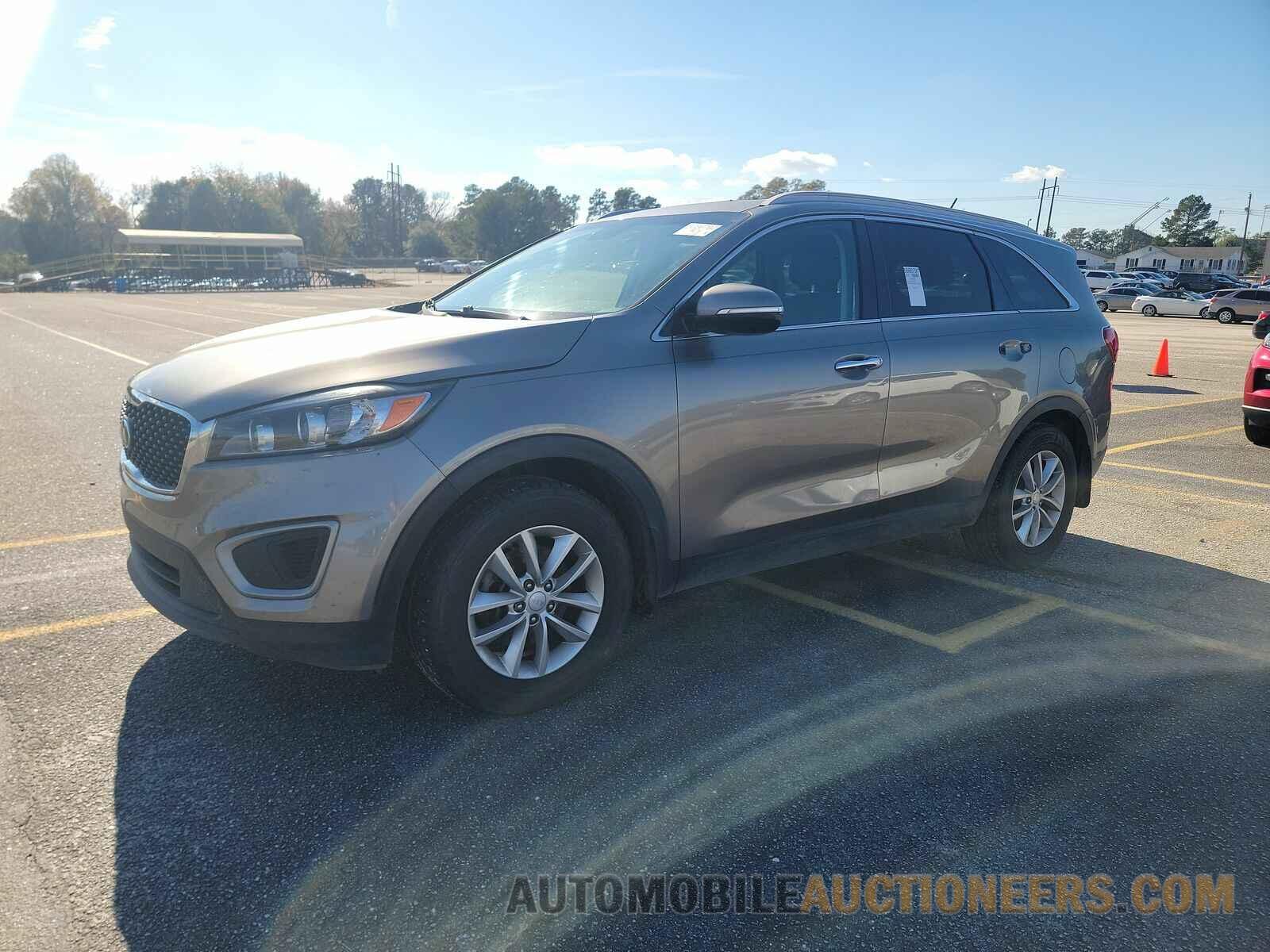 5XYPG4A36HG252481 Kia Sorento 2017