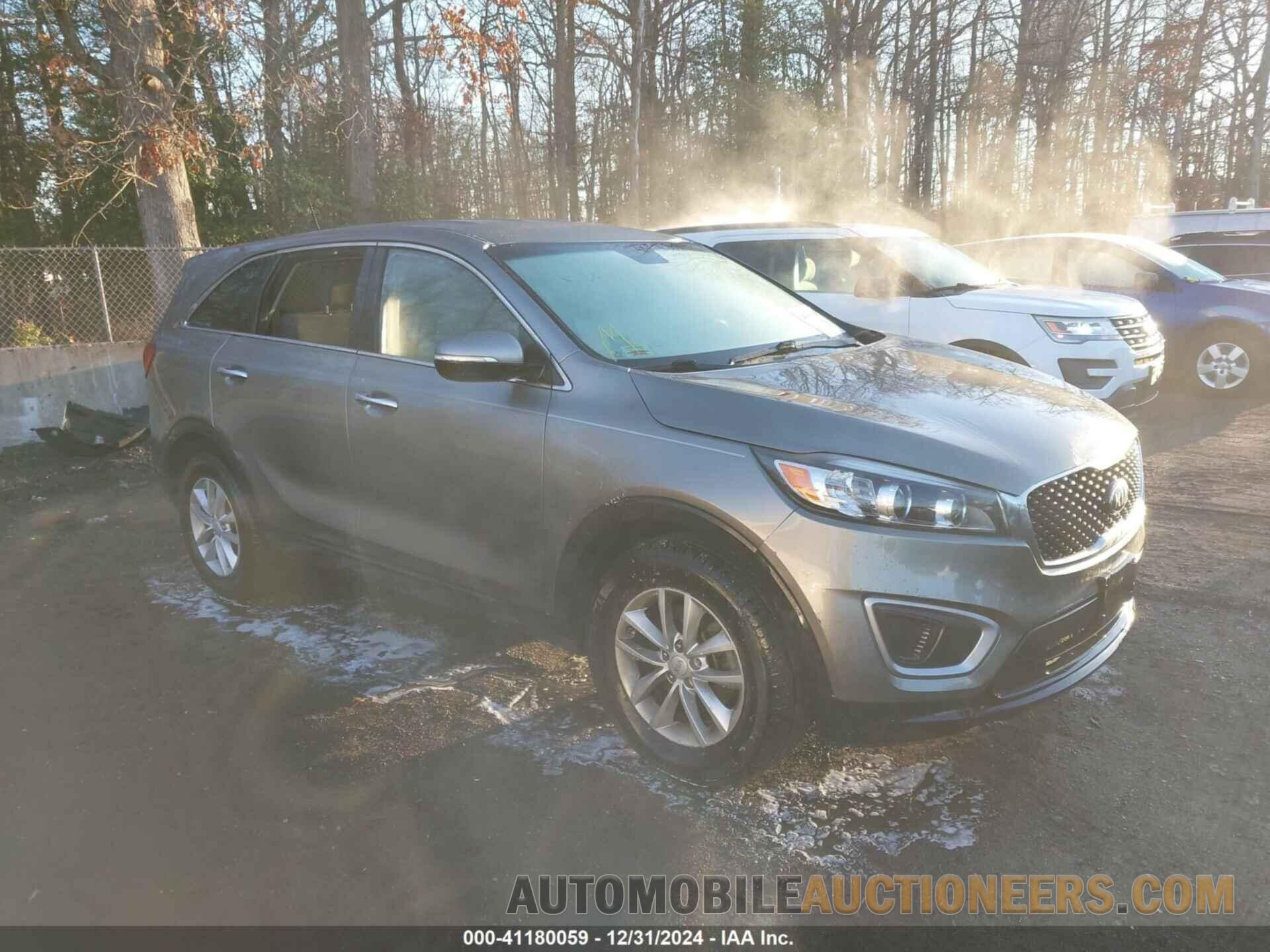 5XYPG4A37HG216881 KIA SORENTO 2017