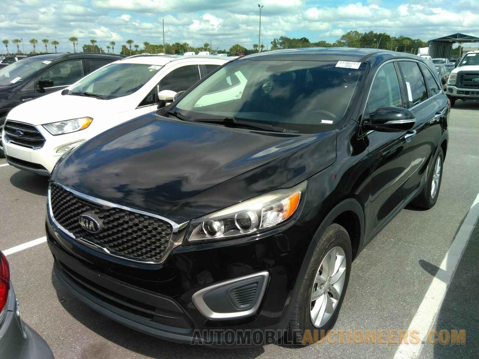 5XYPG4A37HG224429 Kia Sorento 2017