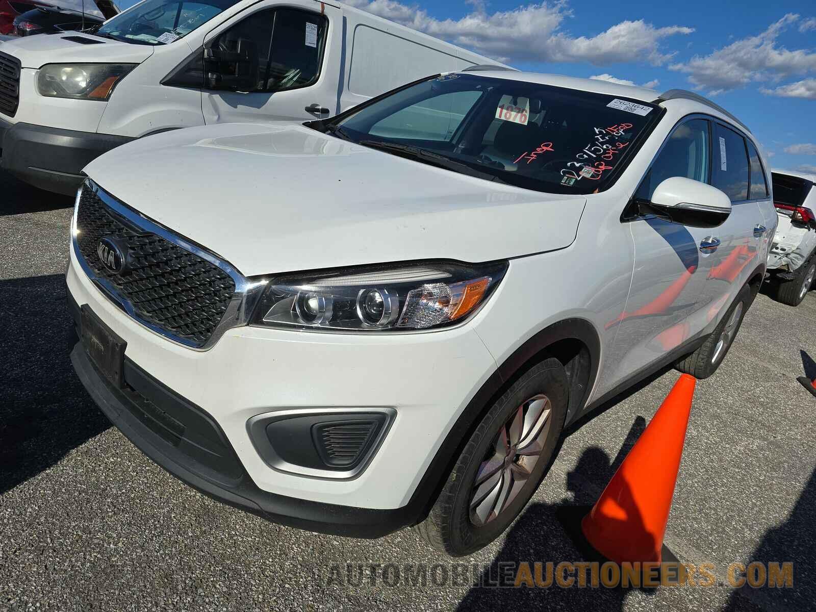 5XYPG4A37HG239156 Kia Sorento 2017