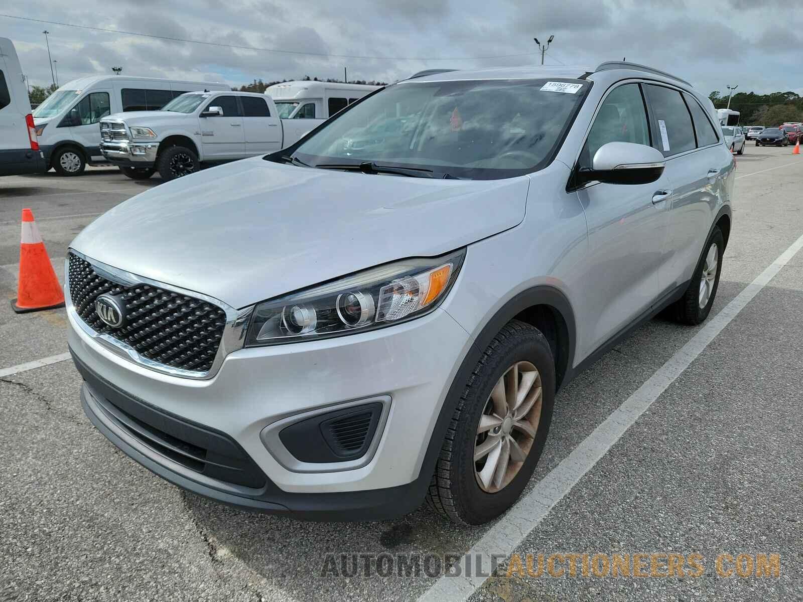 5XYPG4A37HG281536 Kia Sorento 2017