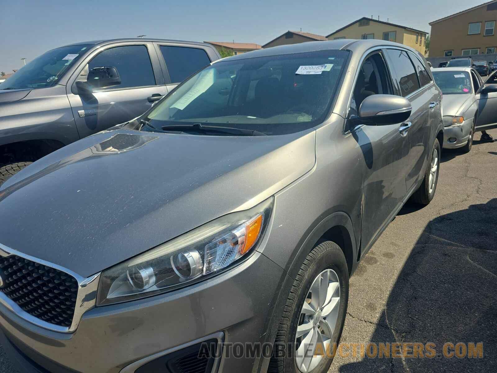 5XYPG4A38HG189822 Kia Sorento 2017