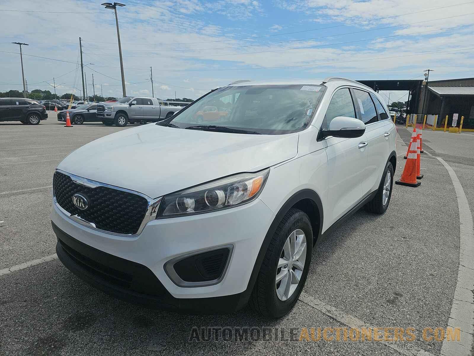 5XYPG4A38HG197452 Kia Sorento 2017