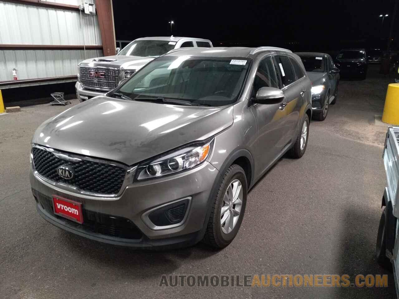 5XYPG4A38HG206635 Kia Sorento 2017