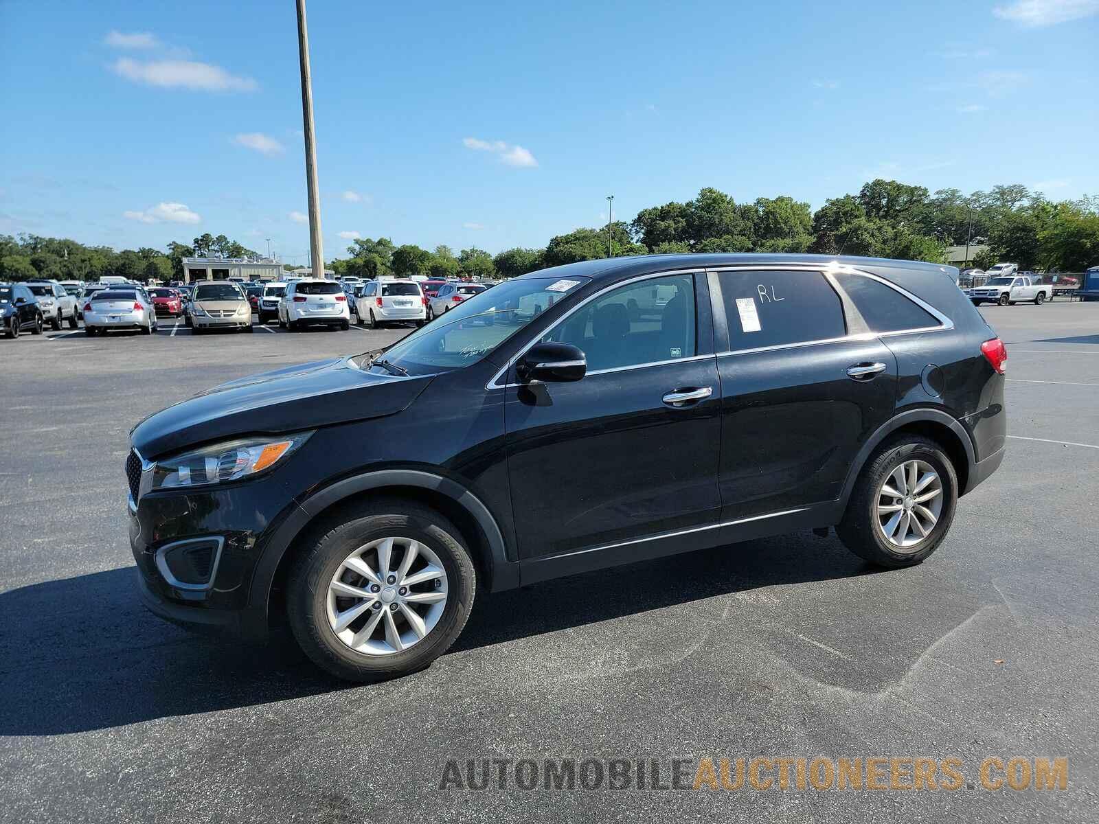 5XYPG4A38HG281173 Kia Sorento 2017