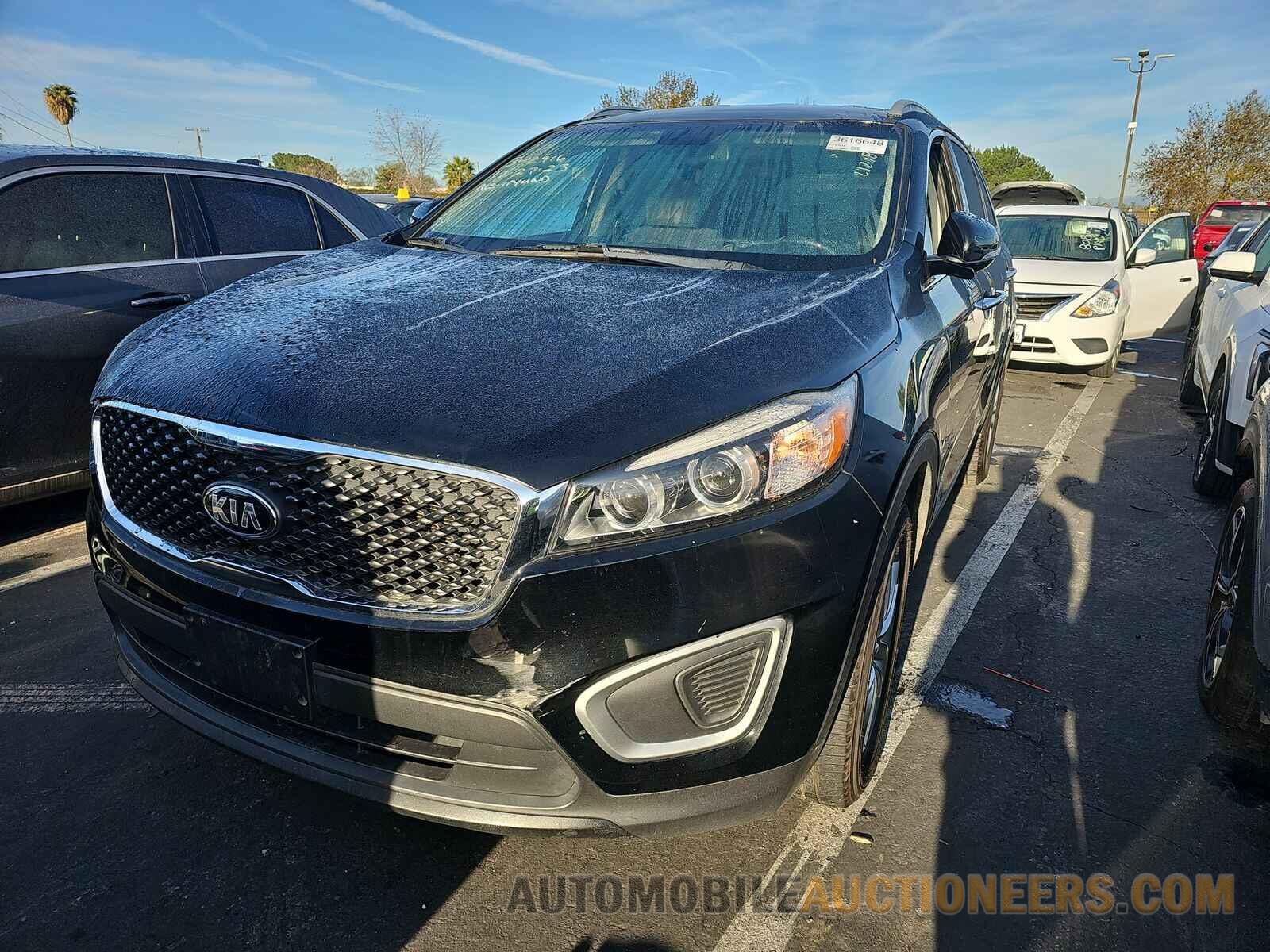 5XYPG4A38JG342916 Kia Sorento 2018