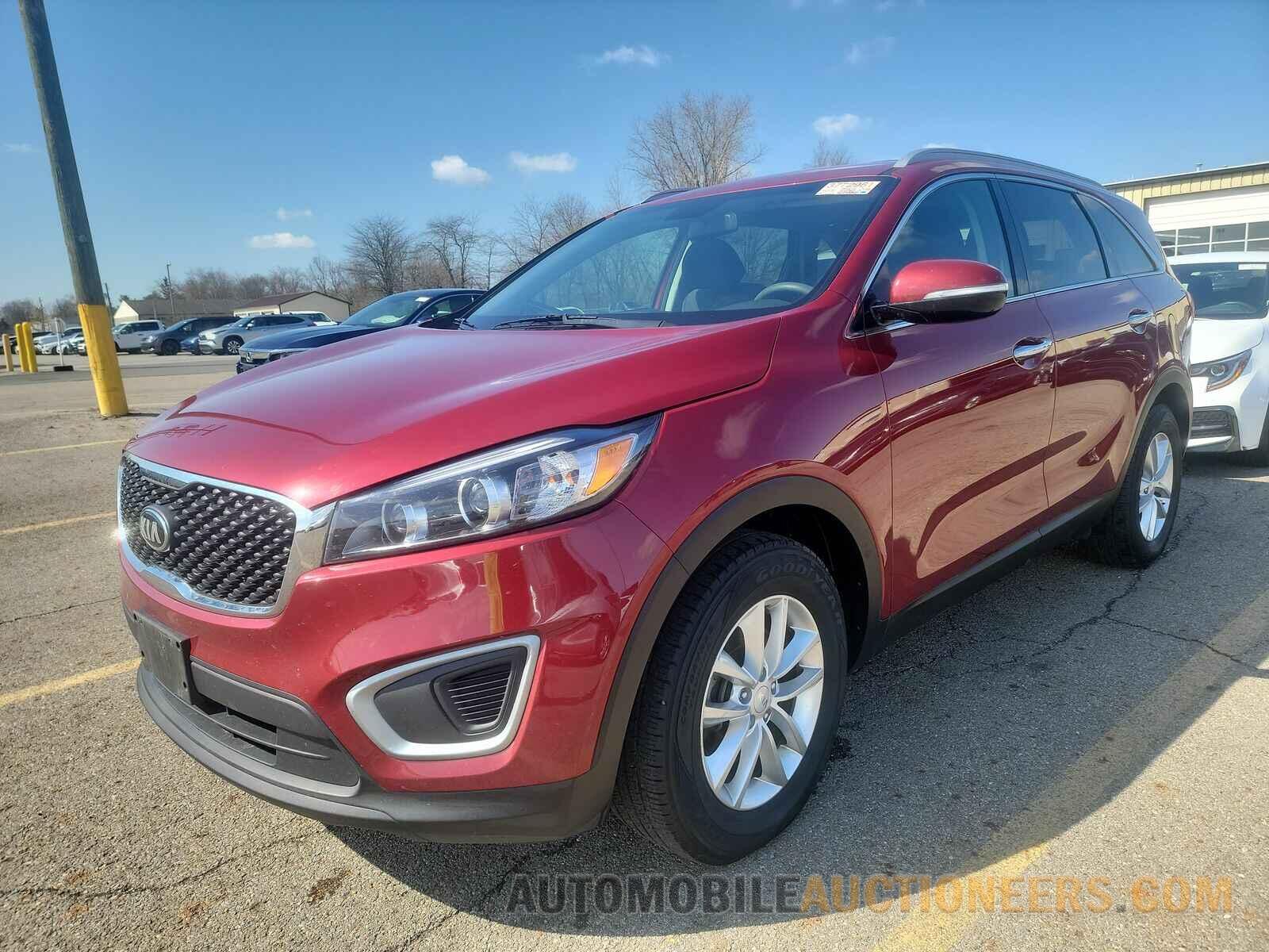 5XYPG4A38JG410745 Kia Sorento 2018