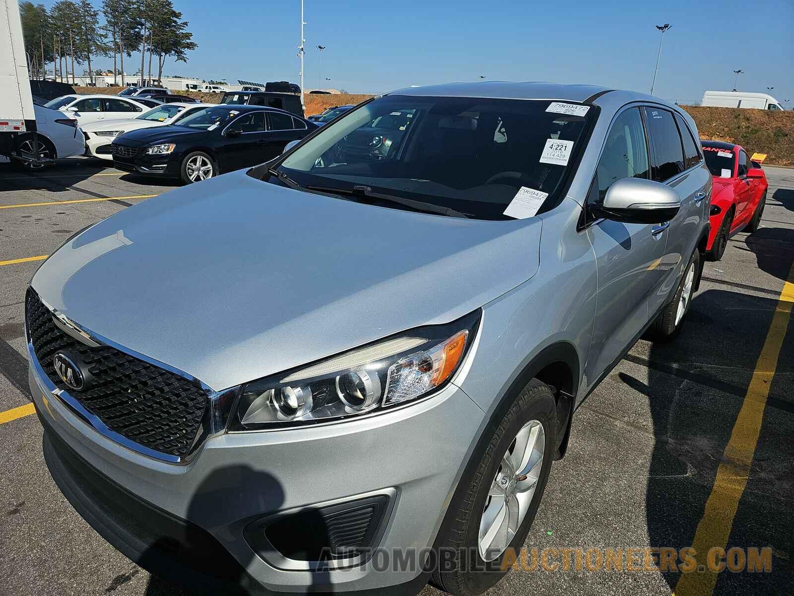 5XYPG4A39GG171747 Kia Sorento 2016