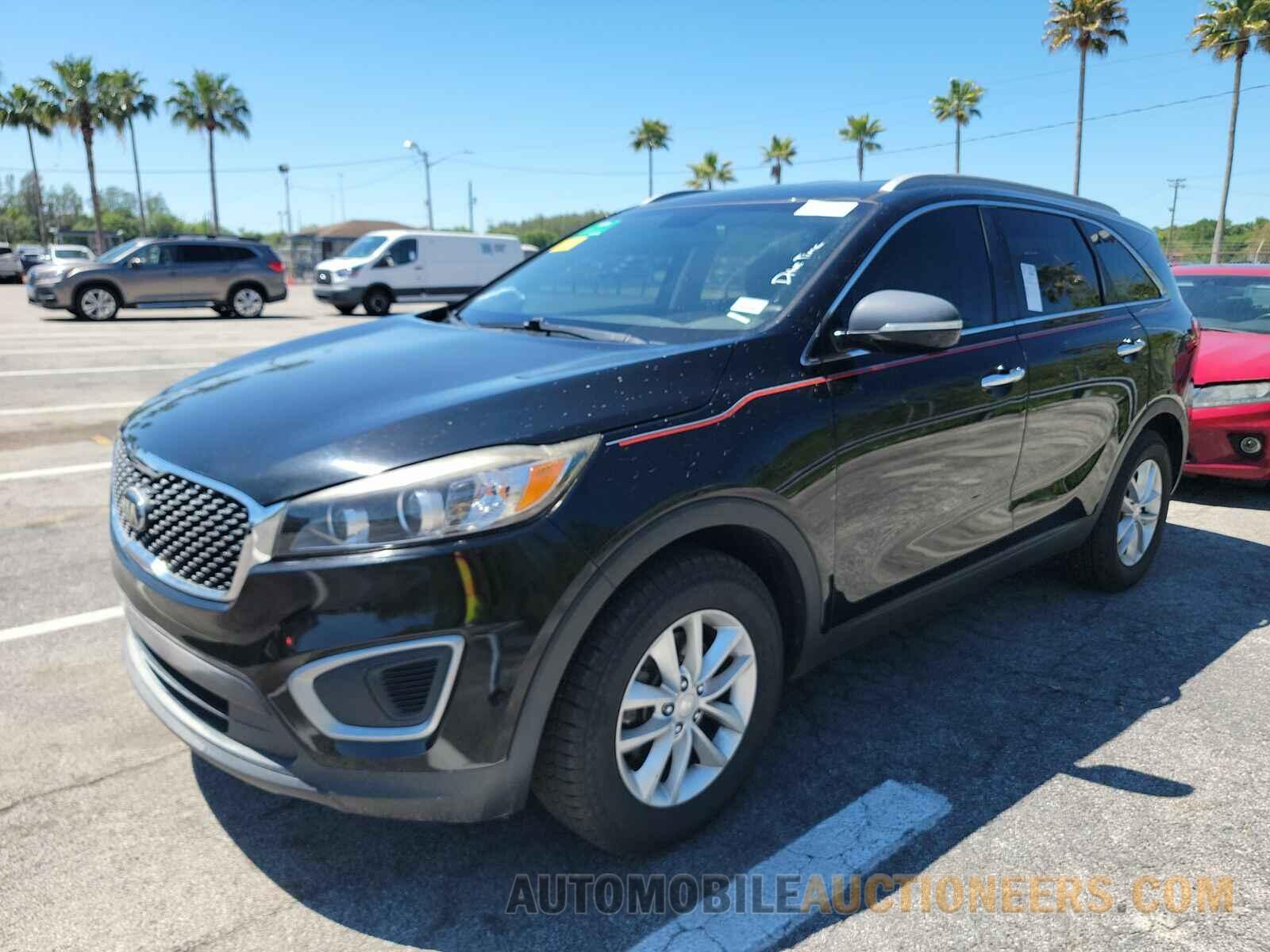 5XYPG4A39GG181579 Kia Sorento 2016