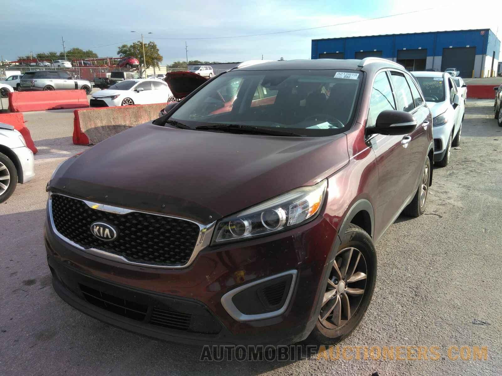 5XYPG4A39HG206403 Kia Sorento 2017