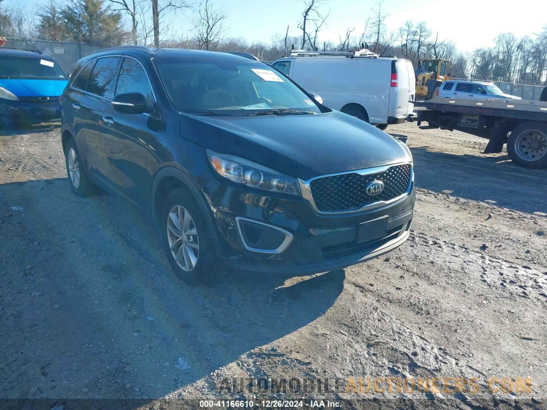 5XYPG4A39HG329697 KIA SORENTO 2017