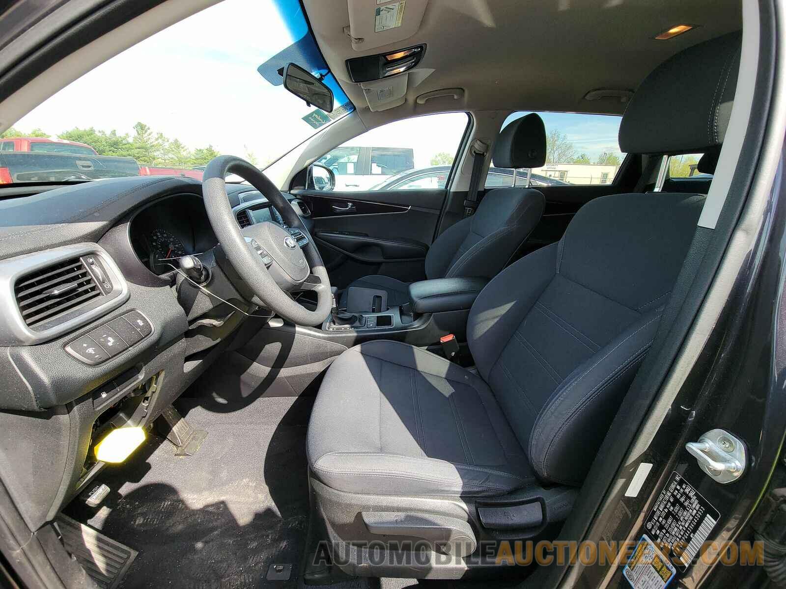 5XYPG4A39KG450933 Kia Sorento 2019