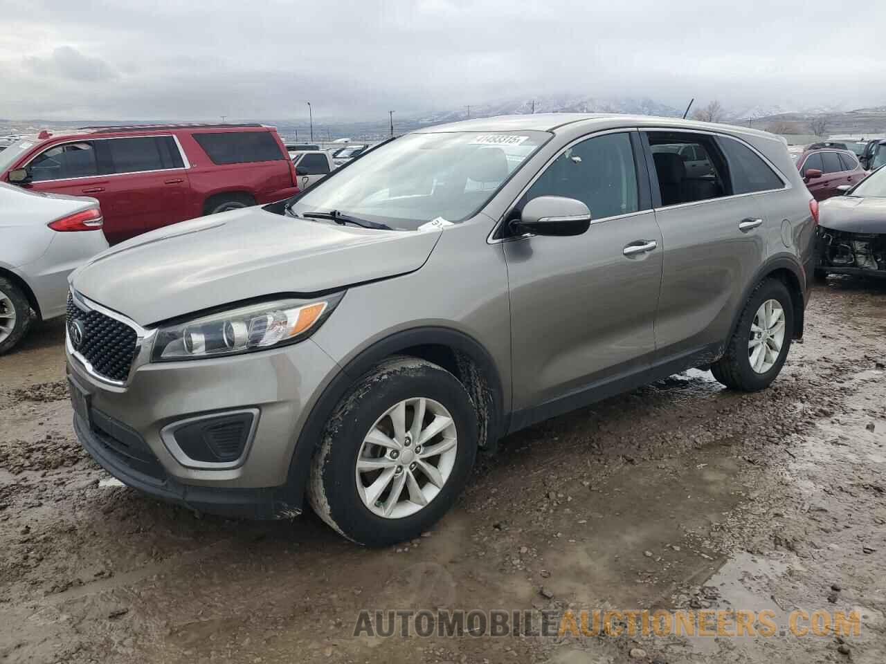 5XYPG4A3XGG037801 KIA SORENTO 2016