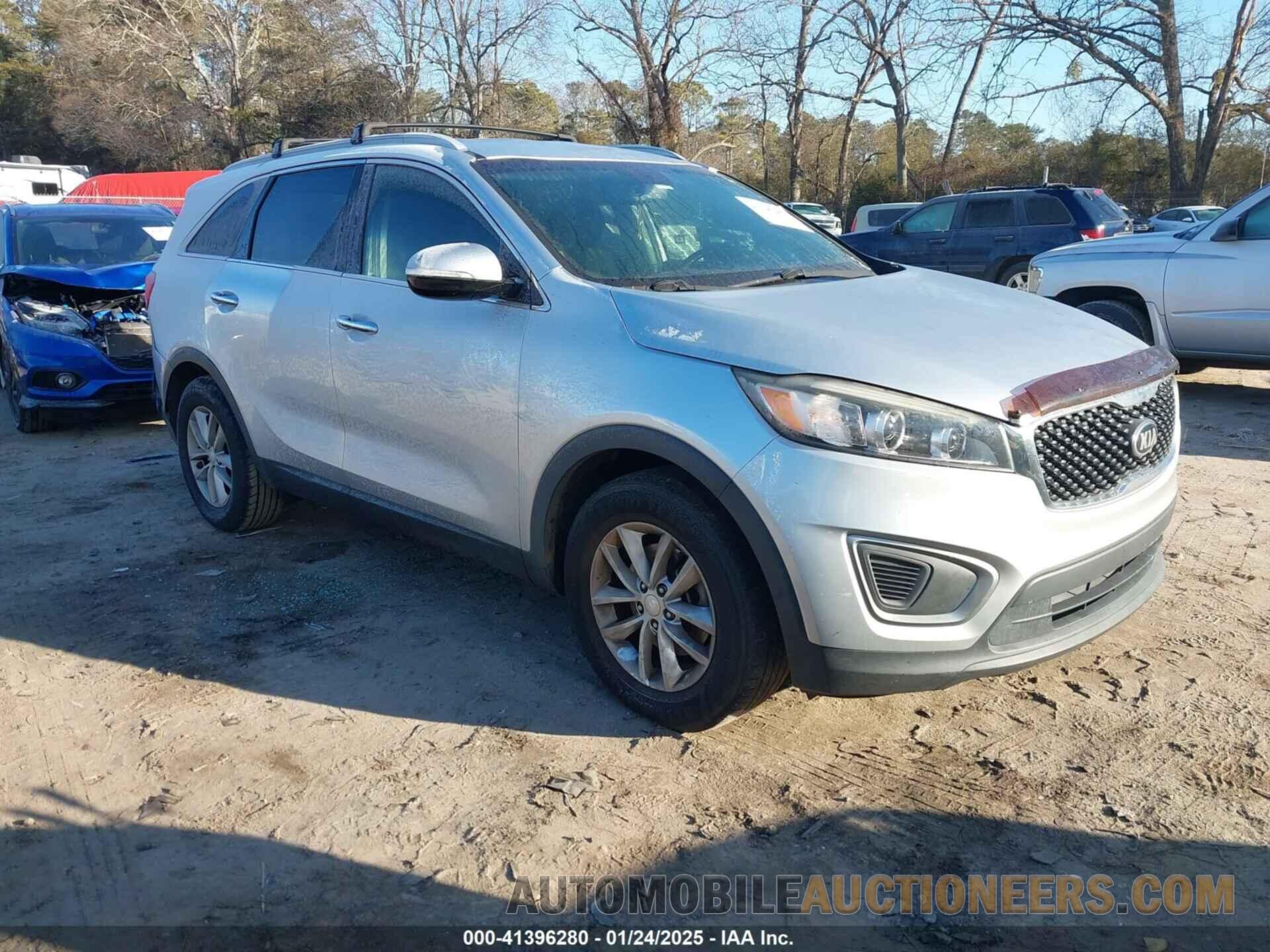 5XYPG4A3XGG103330 KIA SORENTO 2016