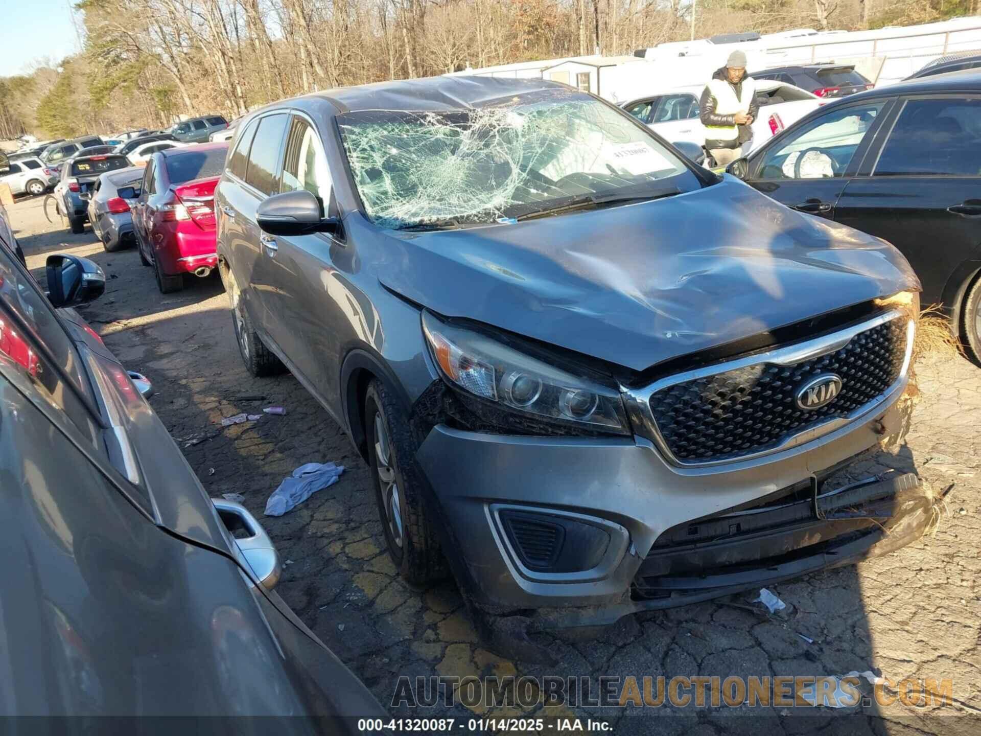 5XYPG4A3XGG171580 KIA SORENTO 2016