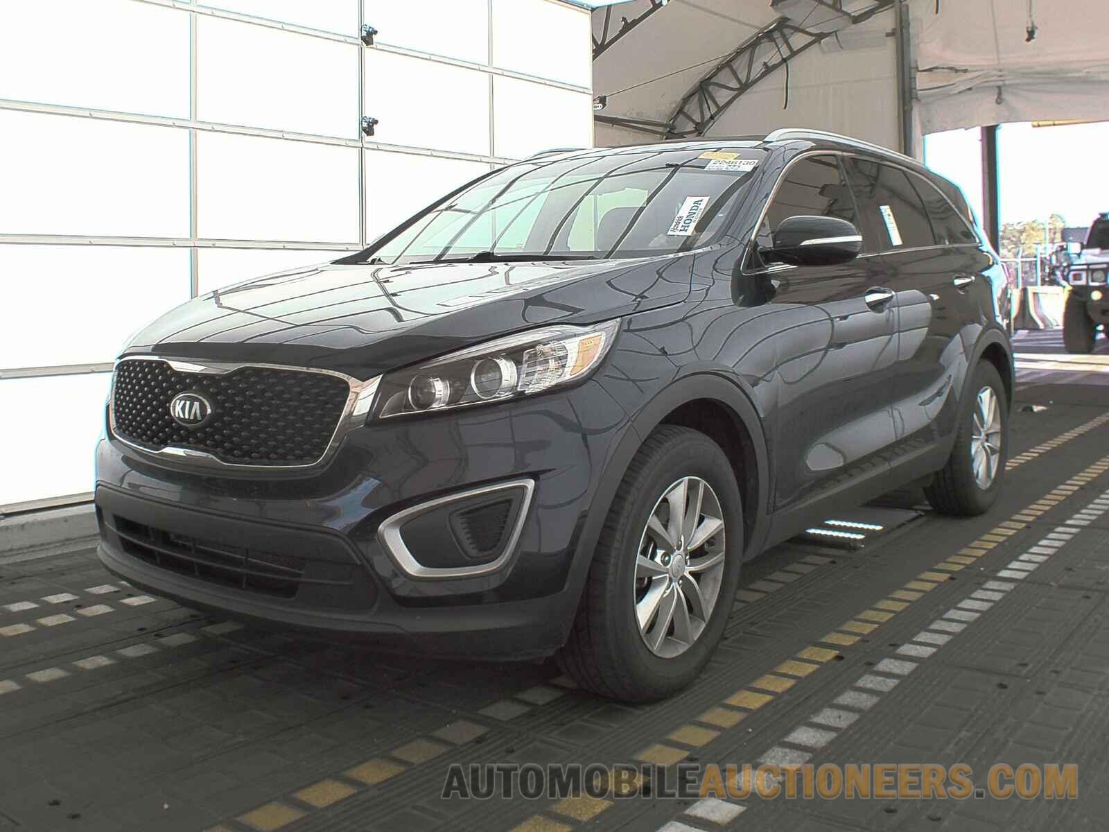 5XYPG4A3XHG227292 Kia Sorento 2017