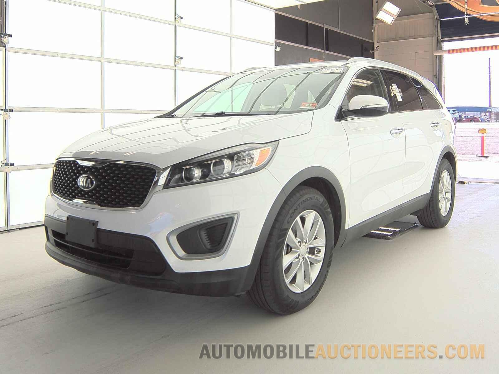 5XYPG4A50HG296994 Kia Sorento 2017