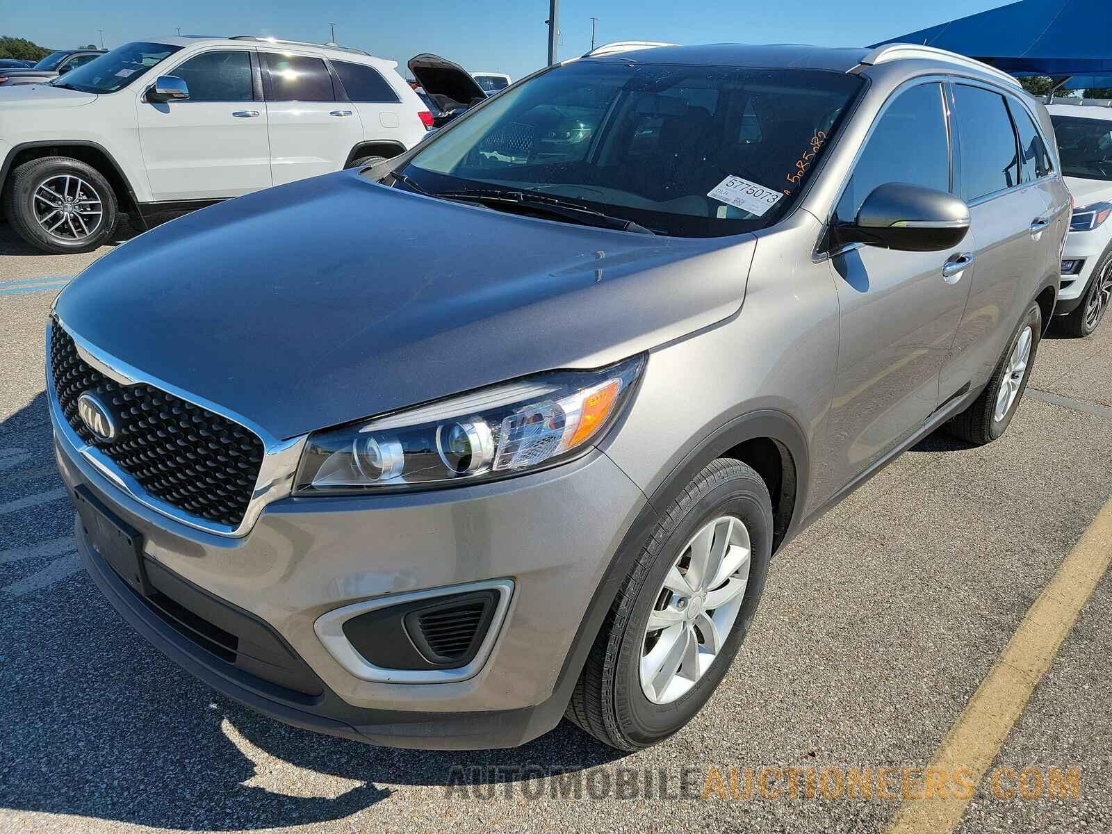 5XYPG4A51JG393370 Kia Sorento 2018