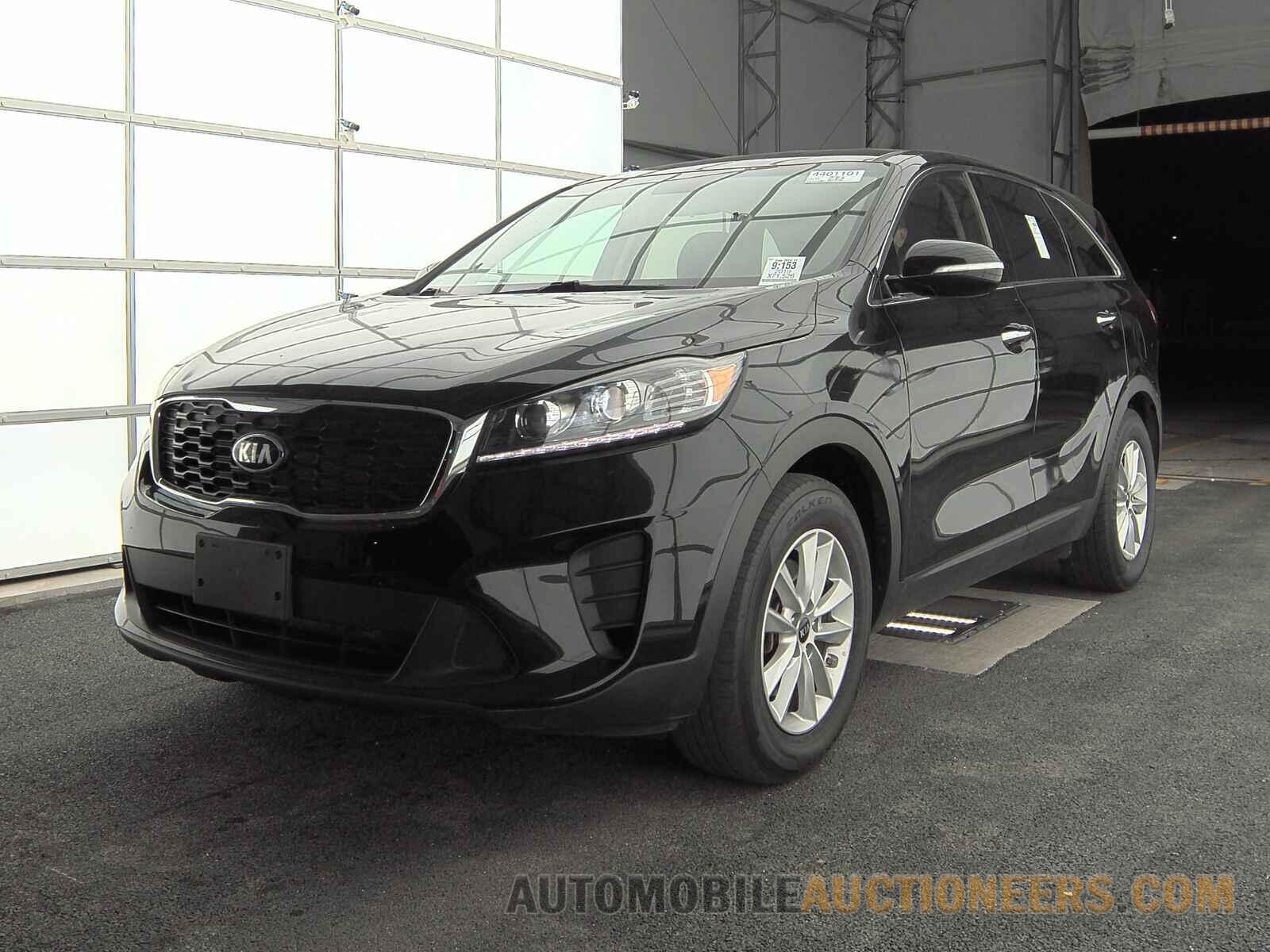 5XYPG4A51KG554477 Kia Sorento 2019